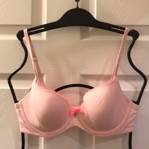 💖Victoria Secret Body by Victoria Lined Demi Bra